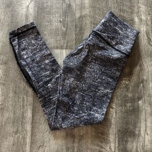 Lululemon 6